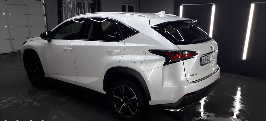 Lexus NX cena 116900 przebieg: 172000, rok produkcji 2016 z Tarnów małe 154